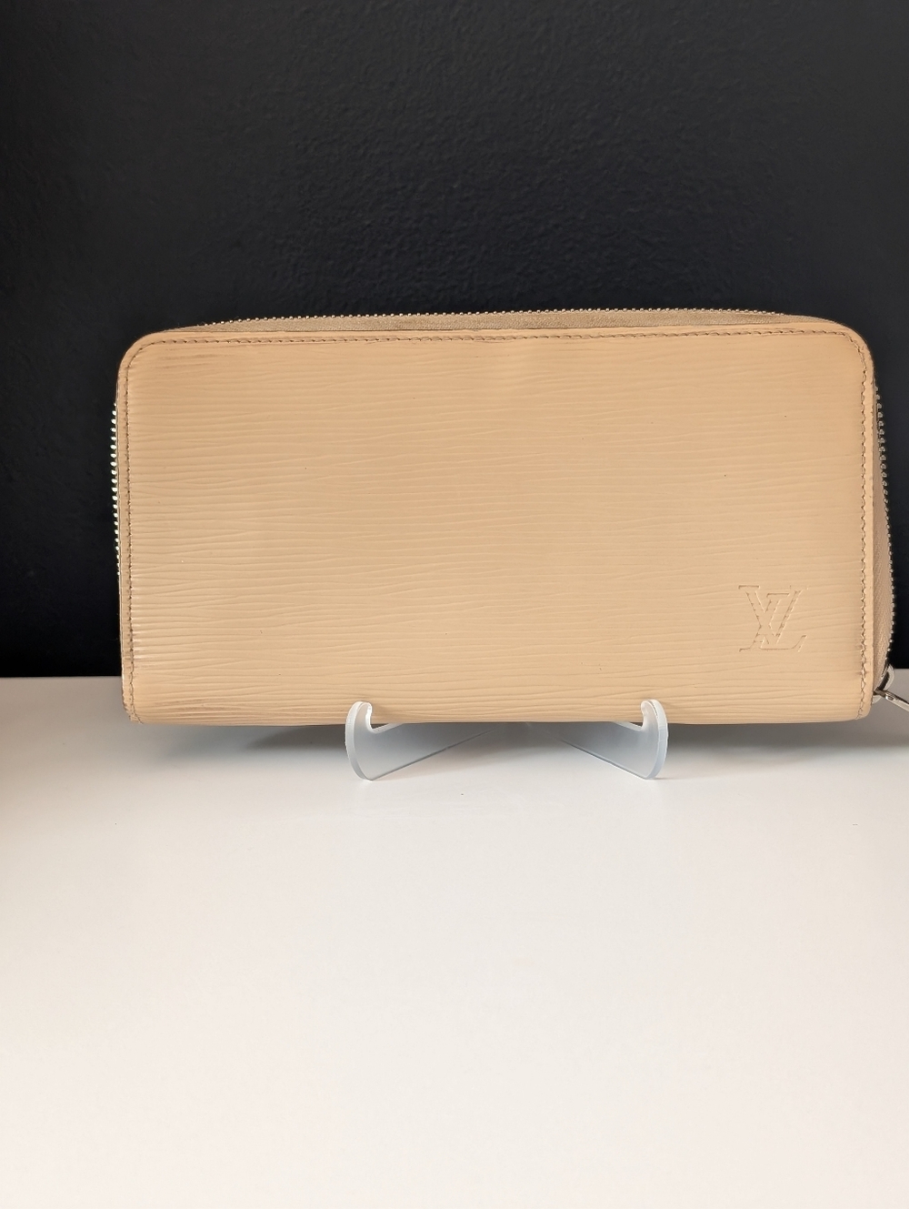 Louis Vuitton Vintage Cream Epi Leather Zippy Long Wallet
